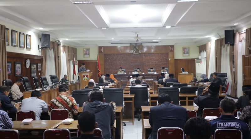 APBD Bukittinggi 2025, Propemperda dan Kalender Penyelenggaraan Pemerintahan Disetujui 2025 Disetujui