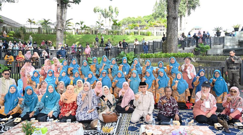 Wawako dan Bunda PAUD Bukittinggi Buka Lomba Menggambar Bentuk Geometri Anak TK RA