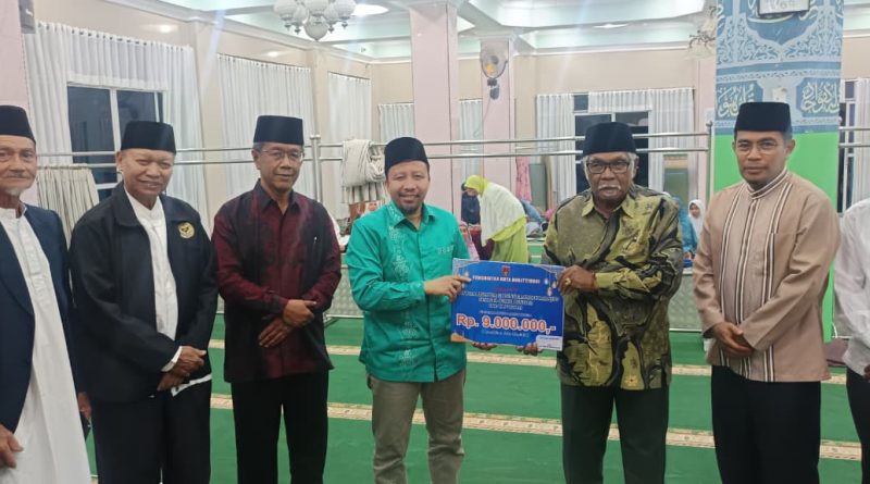 Syaiful Efendi Pimpin TSR III kunjungi masjid Baburrahmah   ‎