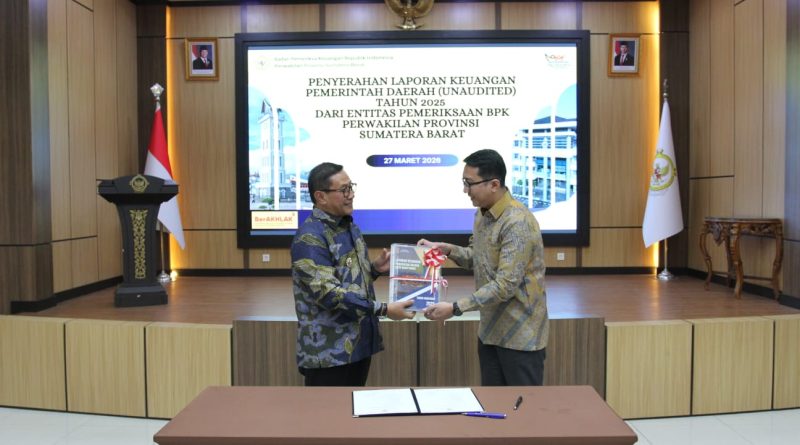 Wako Ramlan Nurmatias Serahkan Laporan Keuangan 2025 ke BPK