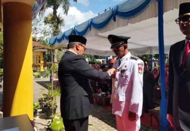 Serah Terima Jabatan, Fachrul Razi Resmi Menjadi Camat Mandiangin Koto Selayan Bukittinggi
